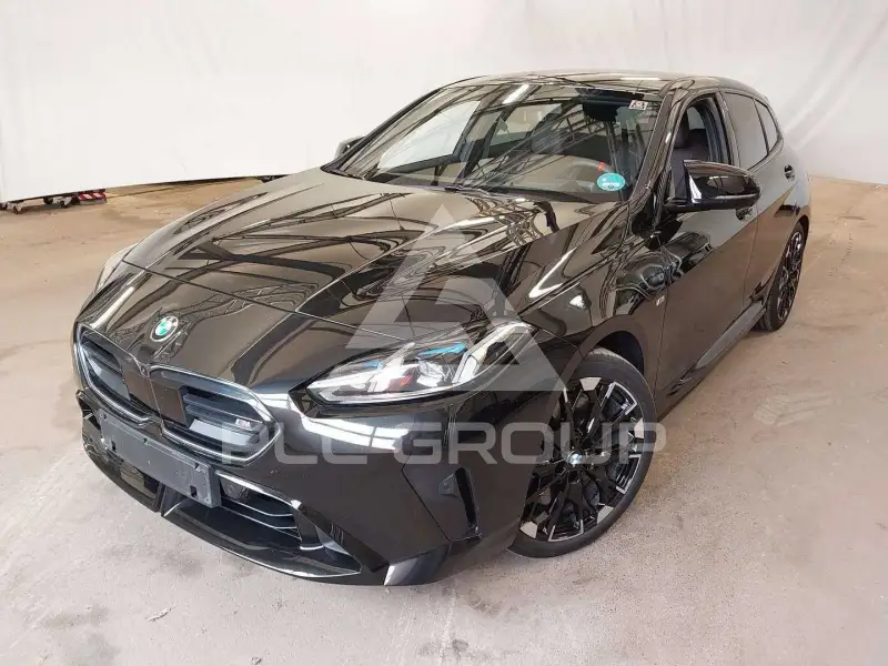 2025 BMW 135