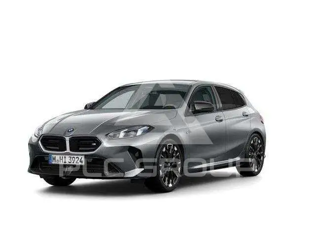 2025 BMW 135