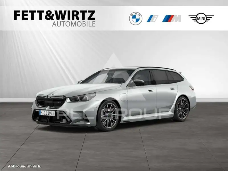 2025 BMW M5