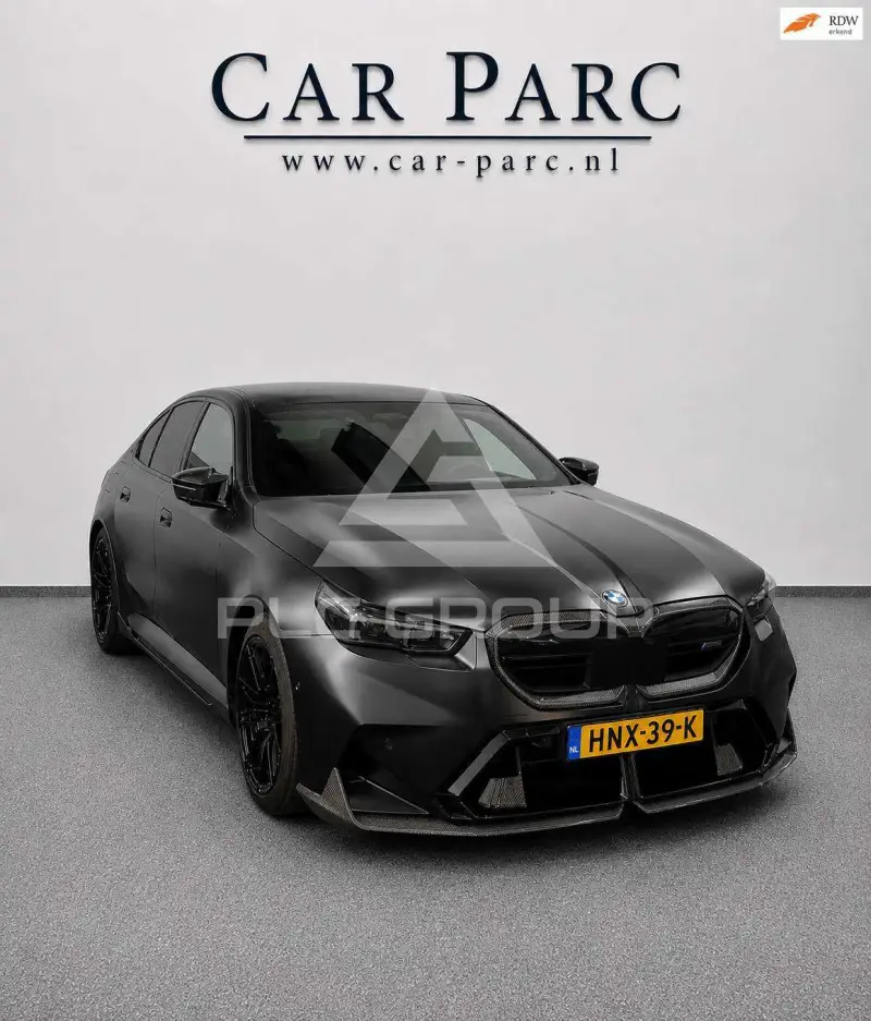 2025 BMW M5
