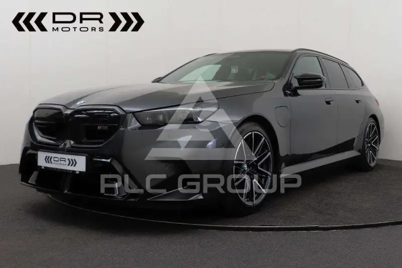 2025 BMW M5