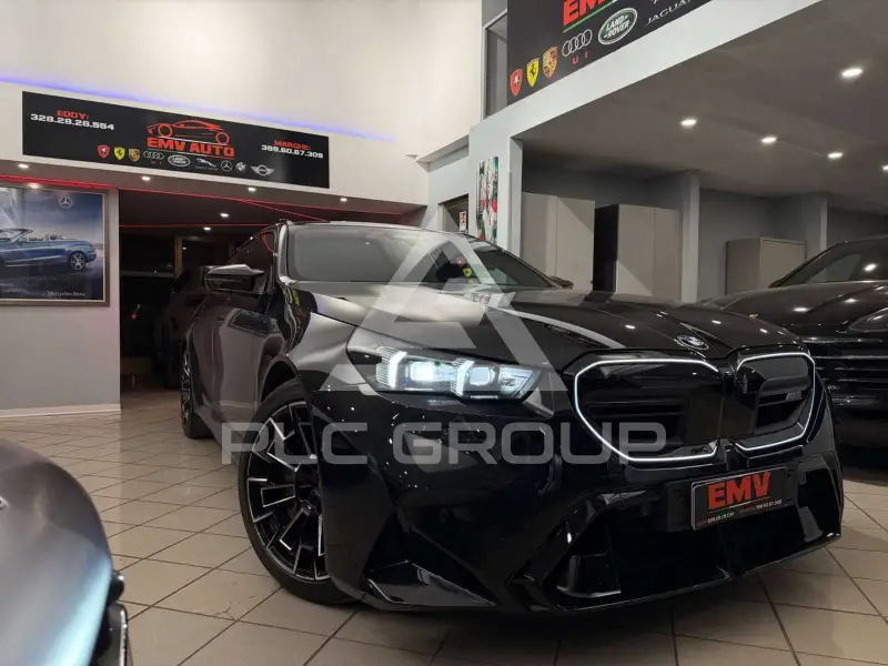 2025 BMW M5
