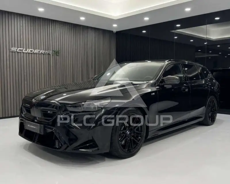 2025 BMW M5