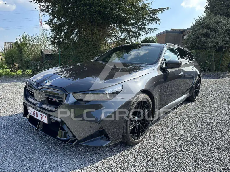 2025 BMW M5