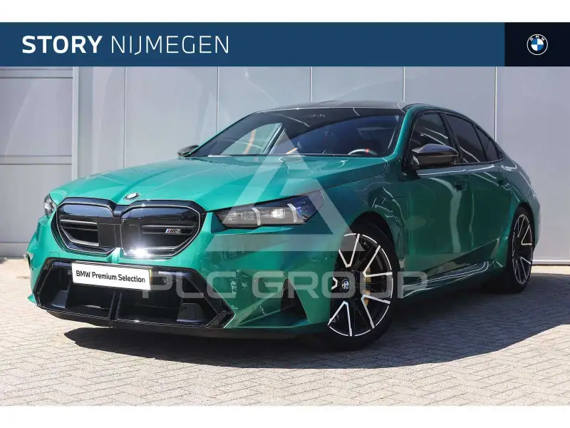 2025 BMW M5
