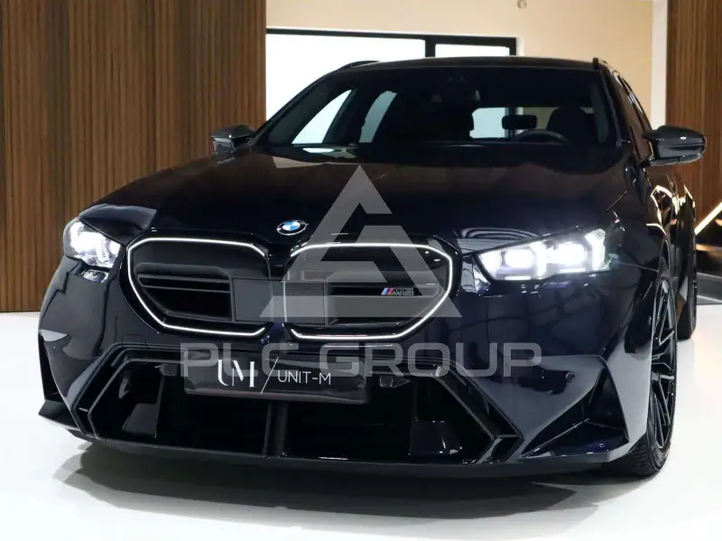 2025 BMW M5