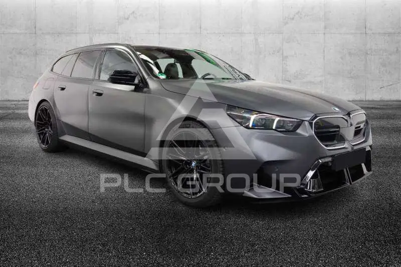 2025 BMW M5