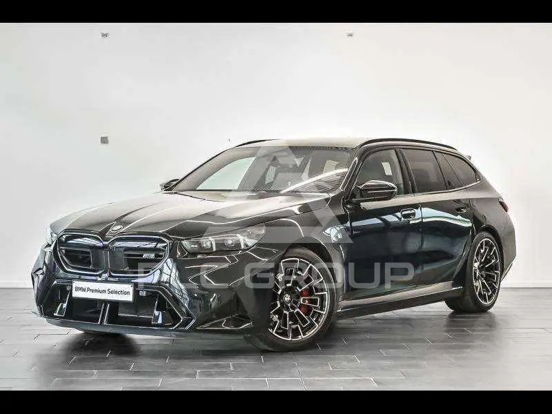 2025 BMW M5