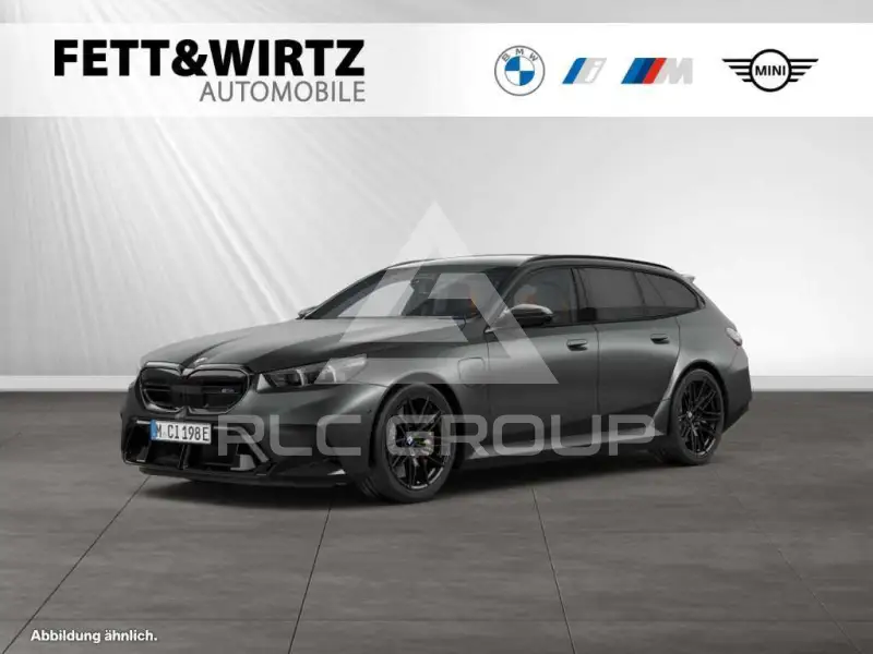 2025 BMW M5