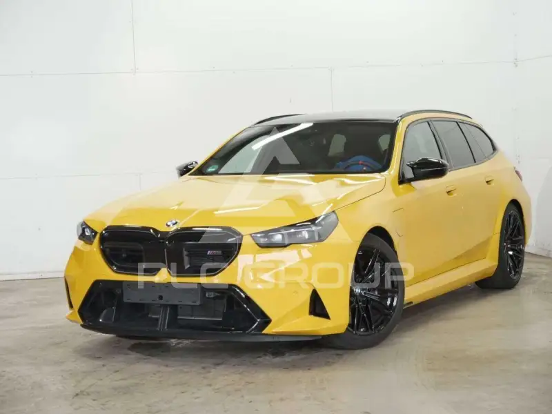 2025 BMW M5