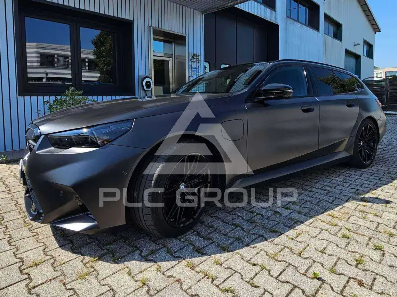 2025 BMW M5