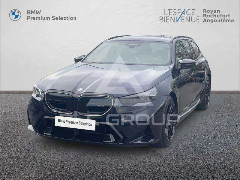 2025 BMW M5