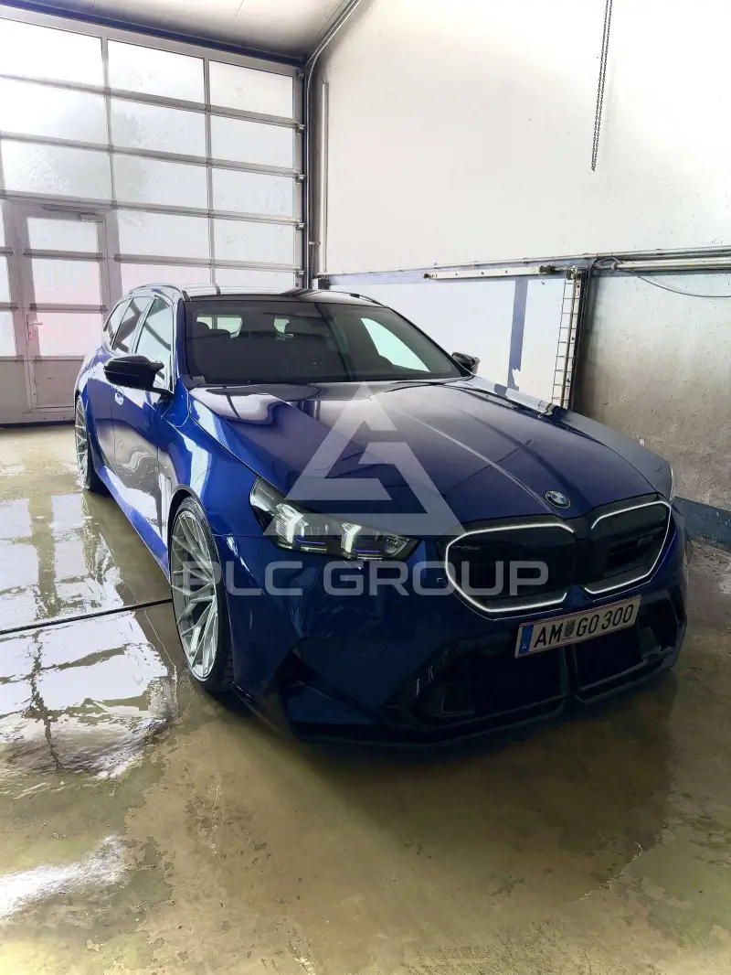 2025 BMW M5