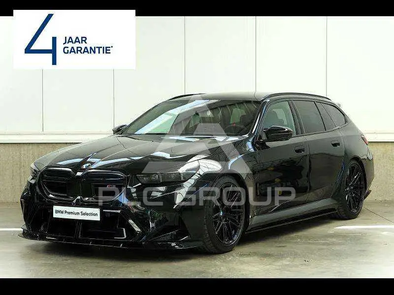2025 BMW M5