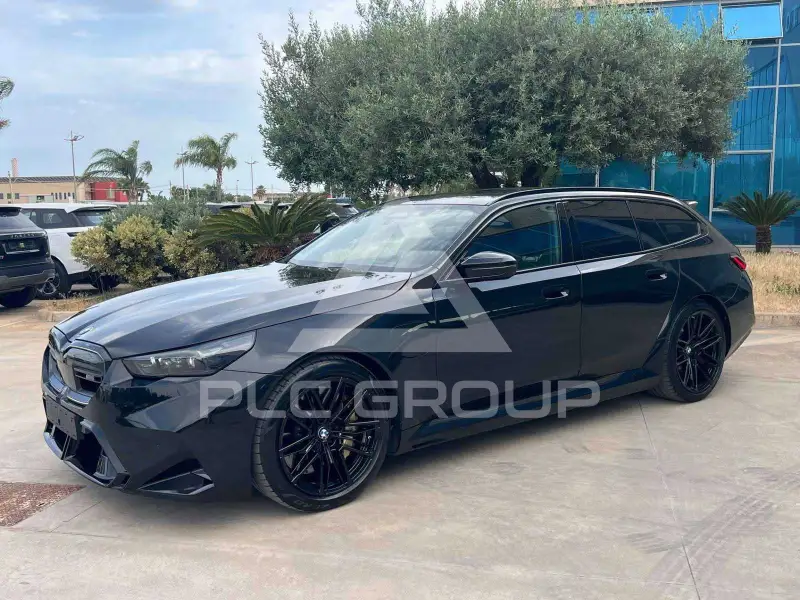2025 BMW M5