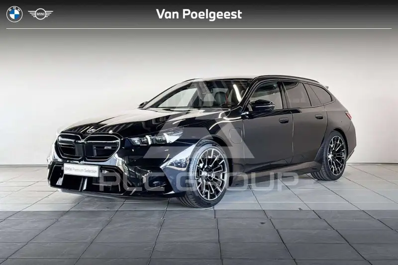 2025 BMW M5