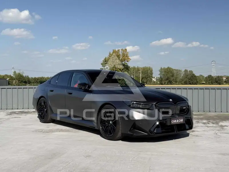 2025 BMW M5