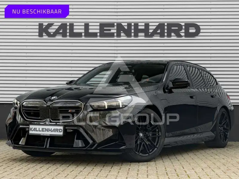 2025 BMW M5