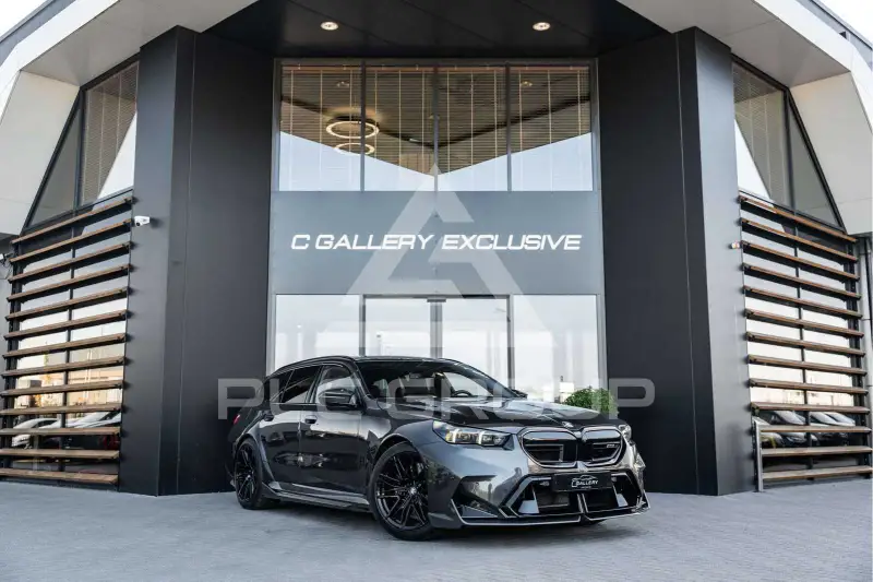 2025 BMW M5