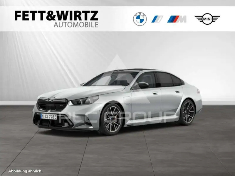 2025 BMW M5