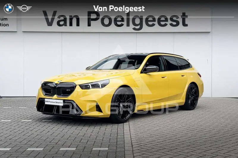 2025 BMW M5