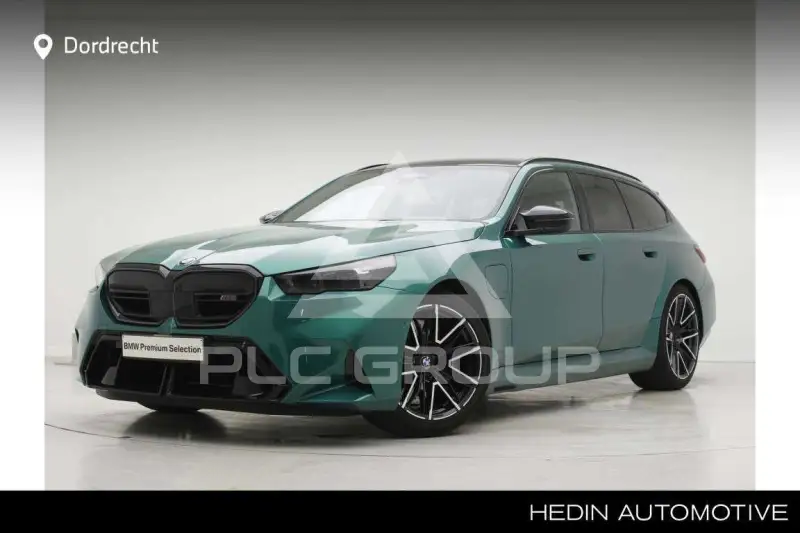 2025 BMW M5