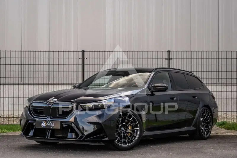 2025 BMW M5