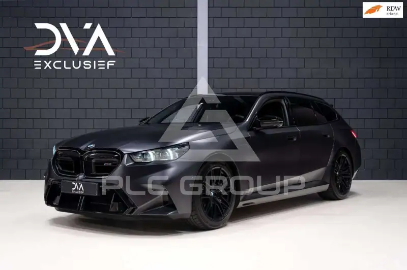 2025 BMW M5
