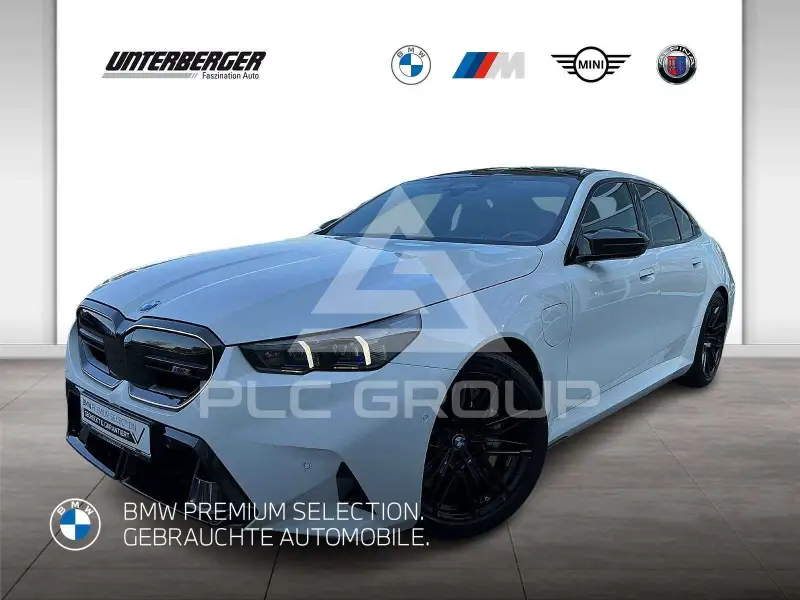 2025 BMW M5