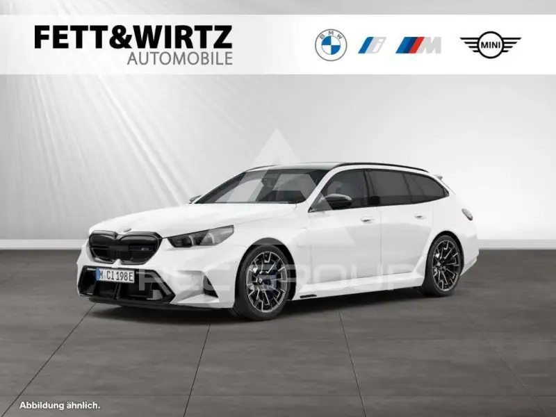 2025 BMW M5