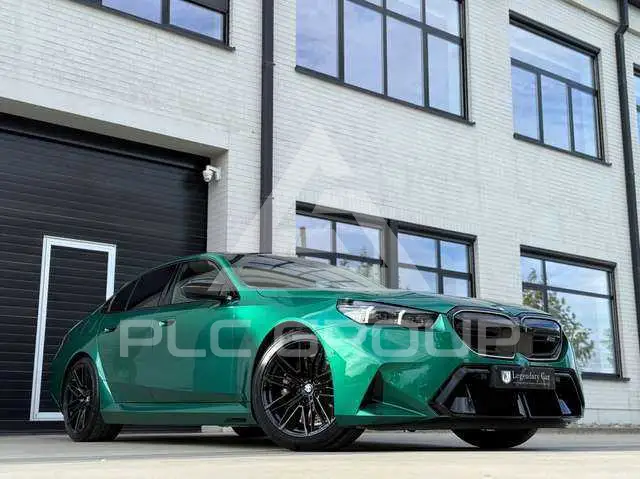 2025 BMW M5