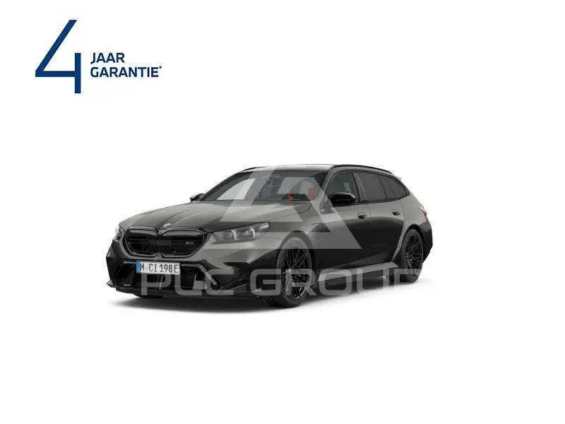 2025 BMW M5