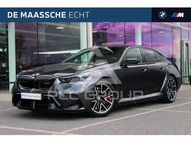 2025 BMW M5