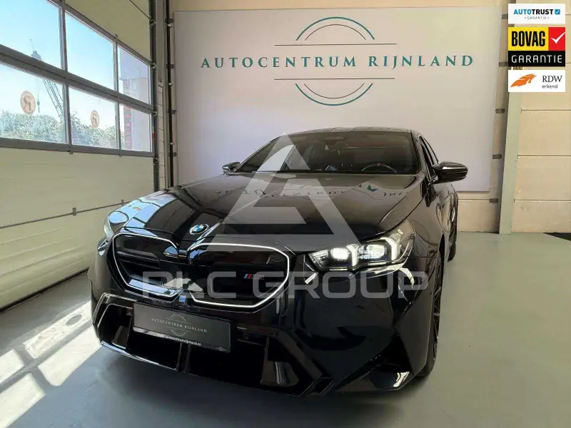 2025 BMW M5
