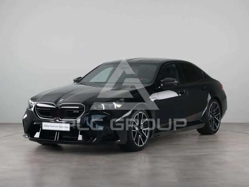2025 BMW M5