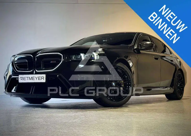 2025 BMW M5