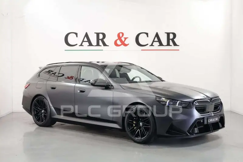 2025 BMW M5