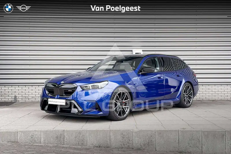 2025 BMW M5