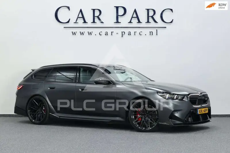2025 BMW M5