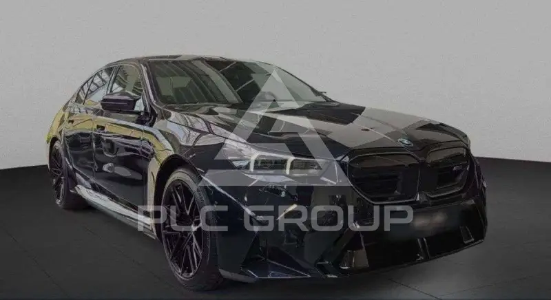 2025 BMW M5