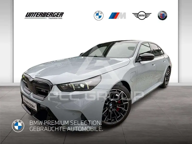 2025 BMW M5