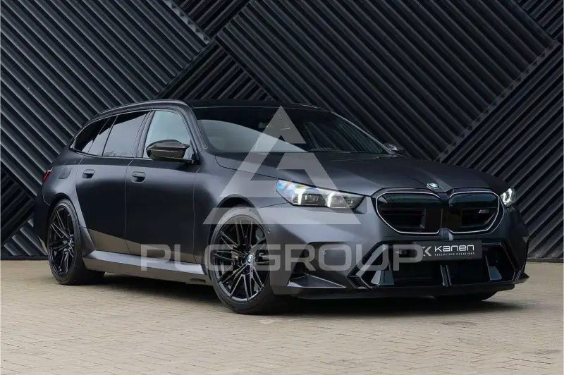 2025 BMW M5