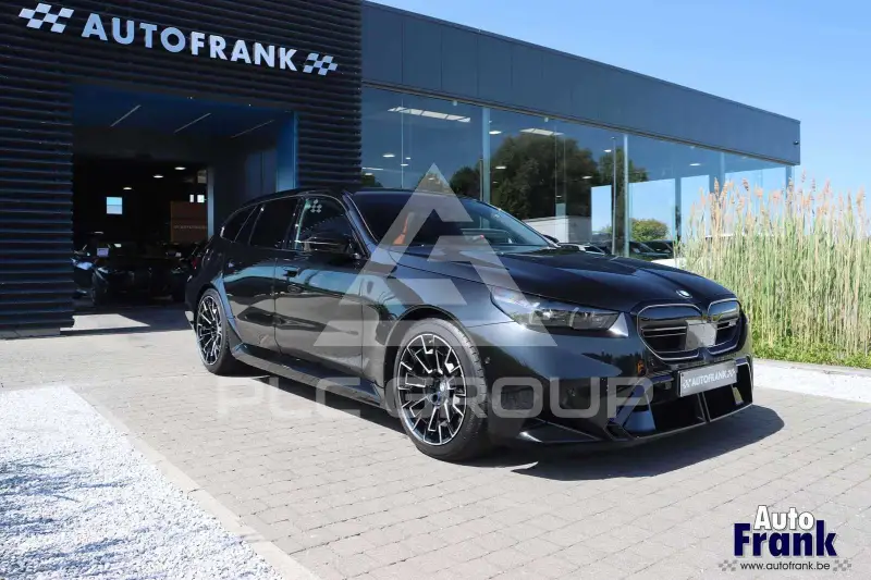2025 BMW M5