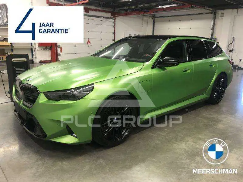 2025 BMW M5