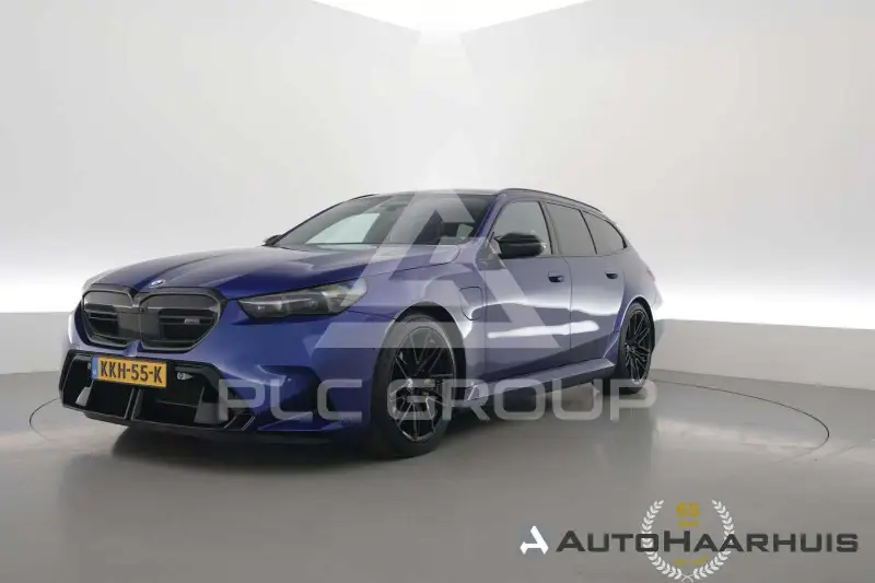2025 BMW M5