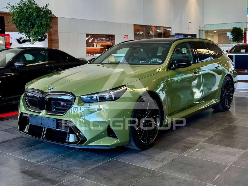 2025 BMW M5