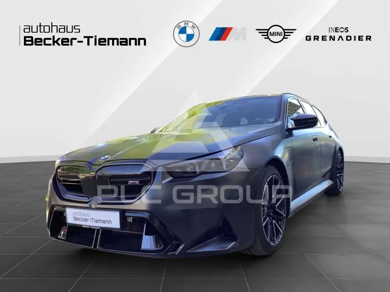 2025 BMW M5