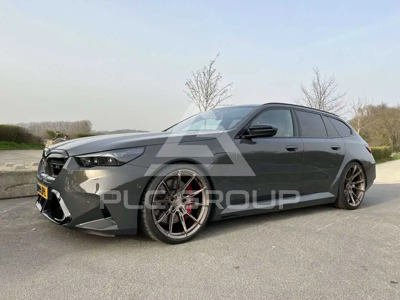 2025 BMW M5