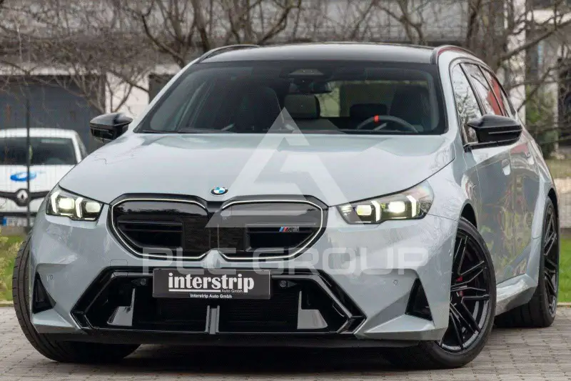 2025 BMW M5