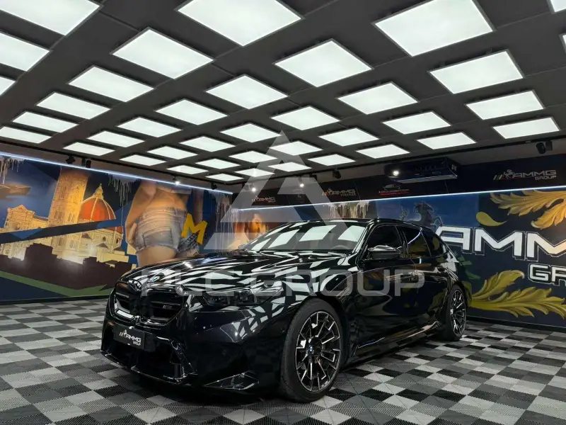 2025 BMW M5
